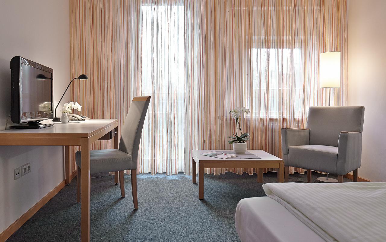 Bfwhotel Und Tagungszentrum Norimberga Esterno foto